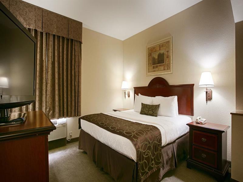 Best Western Executive Inn Корсикана Экстерьер фото
